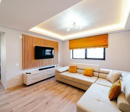 Rainforest Apartament Ghimbav Esterno foto