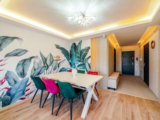 Rainforest Apartament Ghimbav Esterno foto